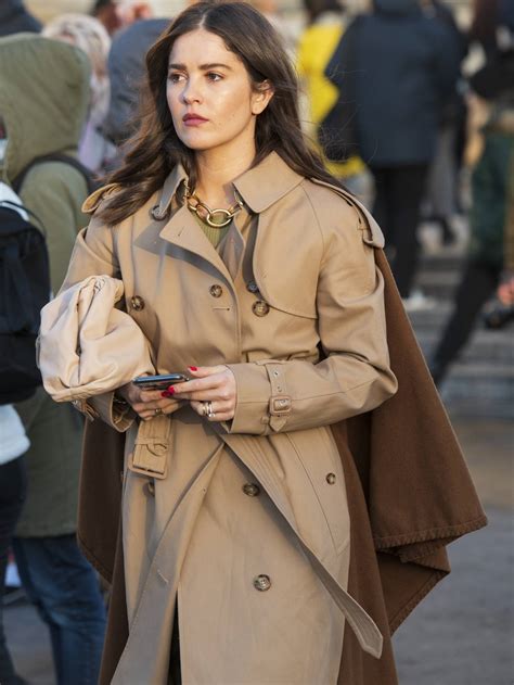 best burberry trench coat women.